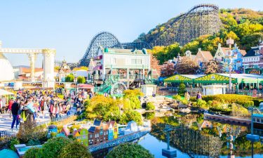 Korea + Everland Theme Park