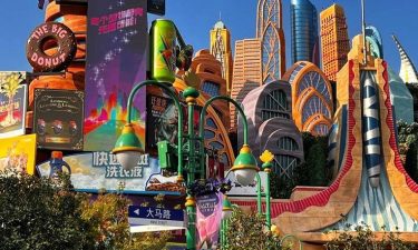 Shanghai + Disneyland