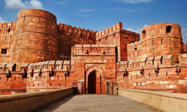 Kashmir + Agra + Delhi Winter