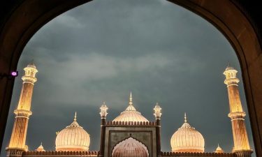 Kashmir + Agra + Delhi Winter
