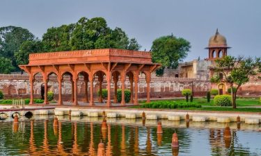 Kashmir + Agra + Delhi