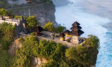 Bali Snap & Shop