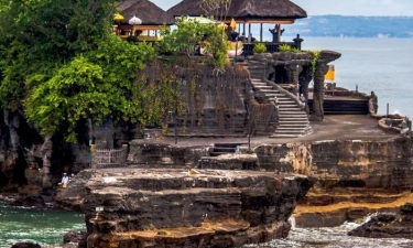 Bali Snap & Shop