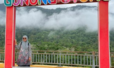 Private Trip Dabong by Train