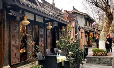 7H5M Chengdu + Jiuzhaigou Paradise