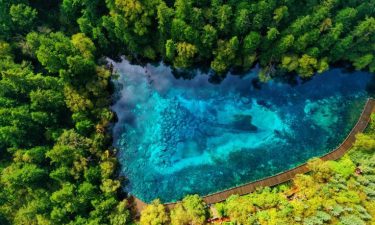 7H5M Chengdu + Jiuzhaigou Paradise