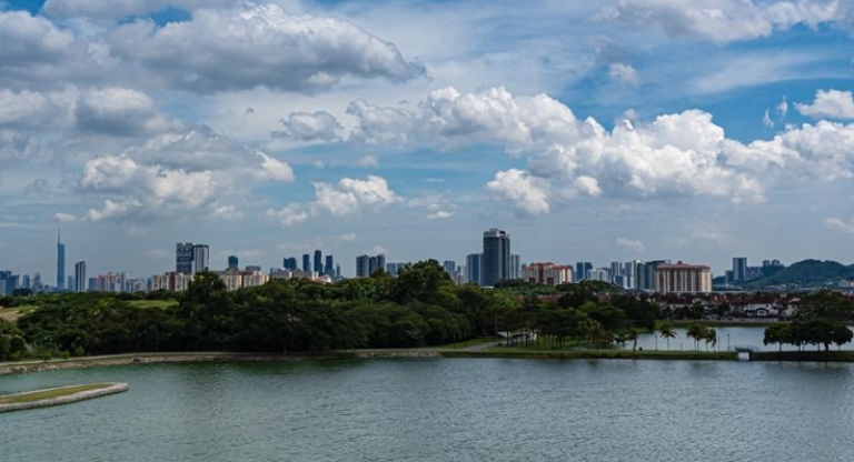 Aktiviti Outdoor:Kepong Metropolitan Park