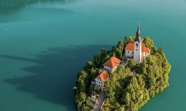 Itali + Eropah Timur 6 Negara