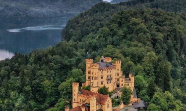 Itali + Eropah Timur 6 Negara