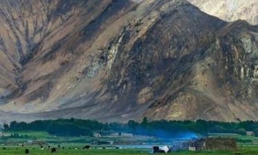 Xinjiang Scenic & Silk Road