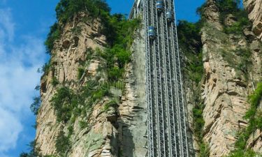 Zhangjiajie + 3 Gorges Dams + Phoenix Ancient Town