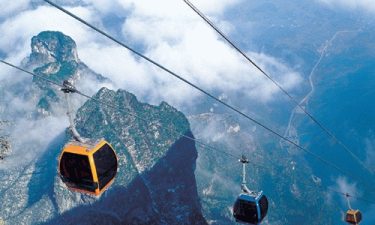 Zhangjiajie + 3 Gorges Dams + Phoenix Ancient Town
