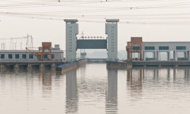 Zhangjiajie + 3 Gorges Dams + Phoenix Ancient Town