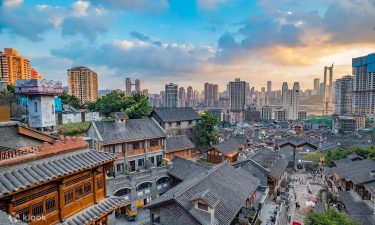 Amazing 3 Cities: Chengdu + Jiuzhaigou + Chongqing