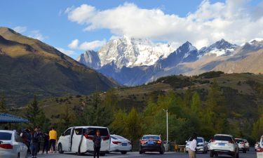 Chengdu + Dujiangyan + Mt. Siguniang