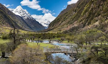 Chengdu + Dujiangyan + Mt. Siguniang